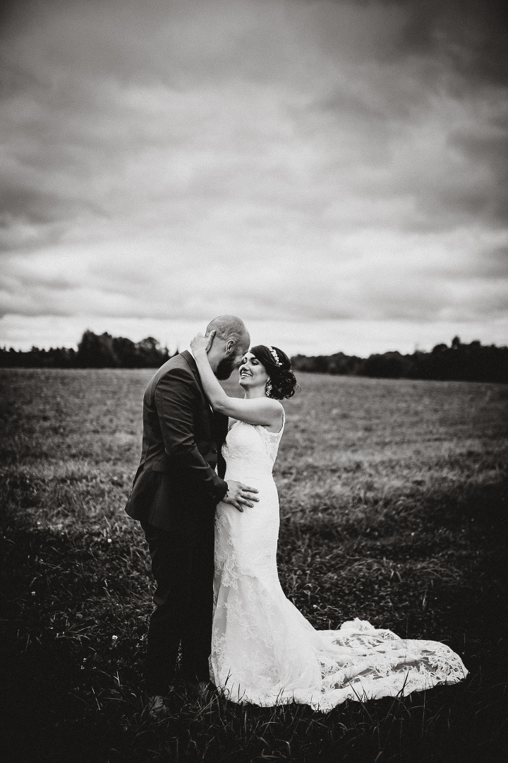 brooklands farm muskoka wedding photographer